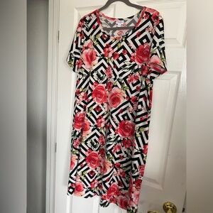 Like new LuLaRoe 2XL Jessie